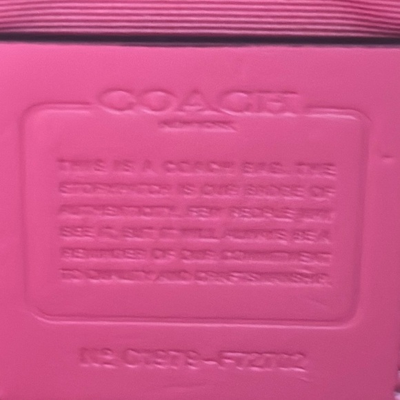 NWT! COACH JES PINK HOBO BAG Embossed Monogram on Front GENUINE PEBBLE LEATHER - Picture 8 of 10